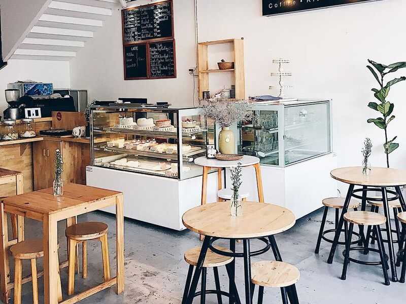 Decor Quán Cà Phê Kết Hợp Bánh Ngọt
