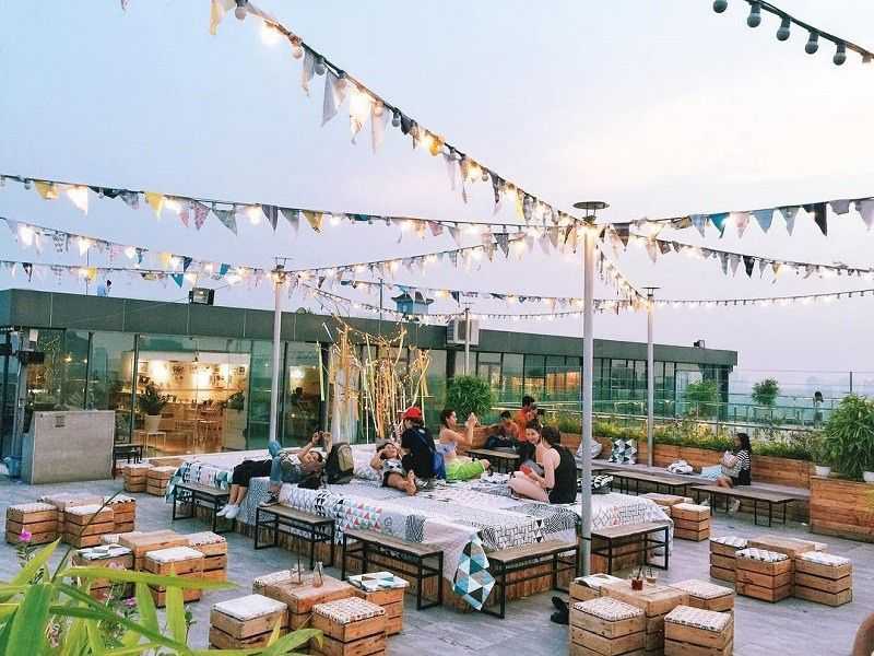 Decor Quán Cà Phê Rooftop Diện Tích Nhỏ