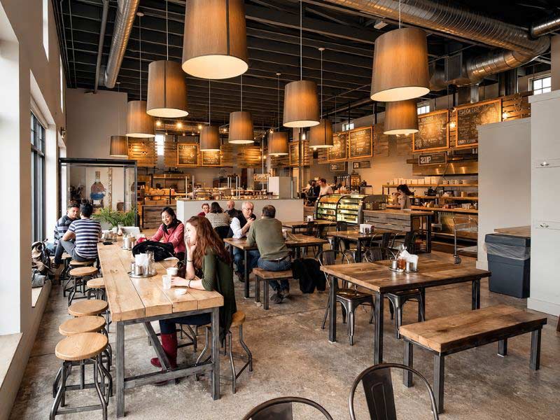 Chi Phí 200 Triệu Mở Quán Cafe Có Những Khoản Nào Dễ Phát Sinh?