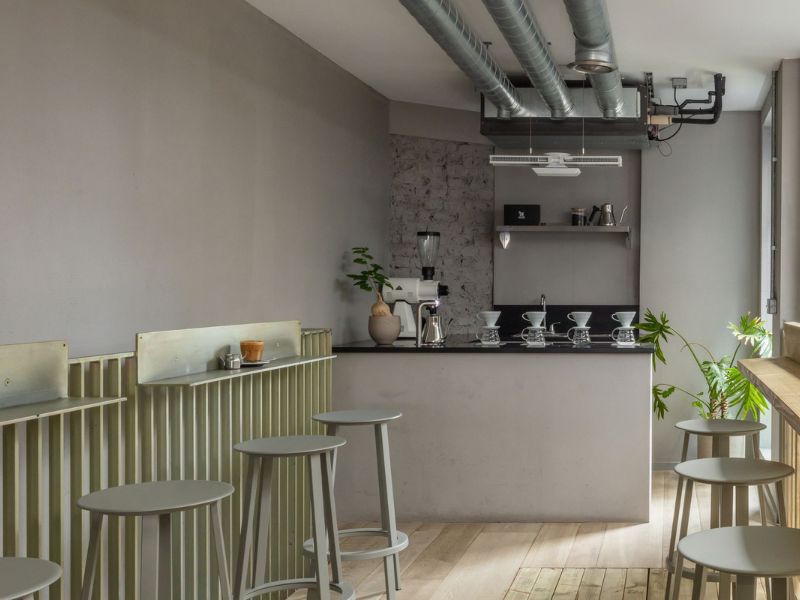 Cafe Nhỏ Phong Cách Tối Giản