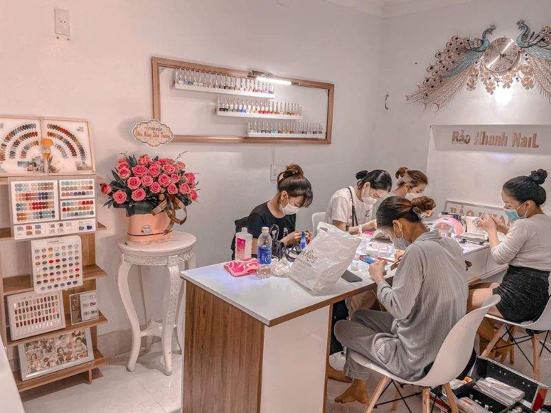 Mở Tiệm Nail Có Lời Không? Những Yếu Tố Quyết Định Lợi Nhuận