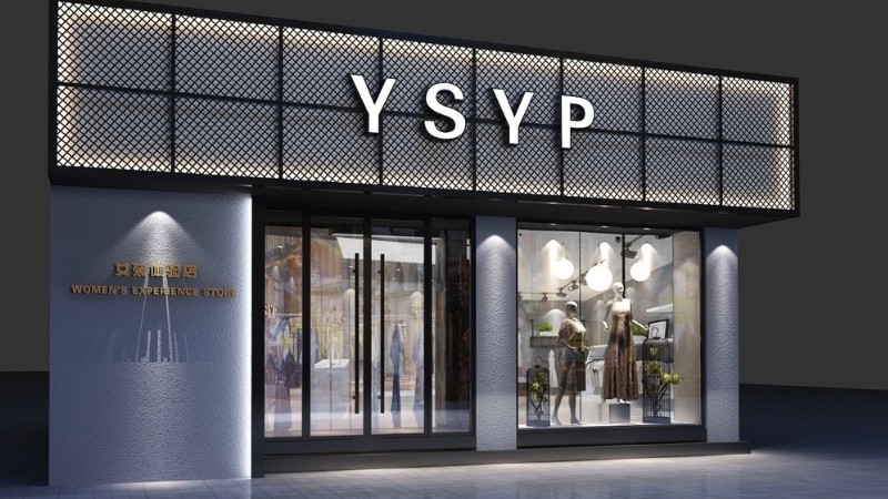 Trang trí shop quần áo khu vực mặt tiền