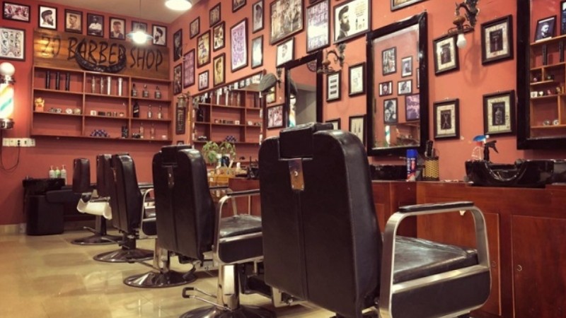 Trang trí tiệm tóc cho nam